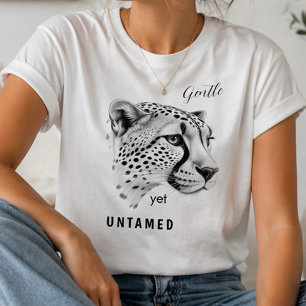 Skön men otämjd Gepard Minimalistiskt Vilddjur T Shirt