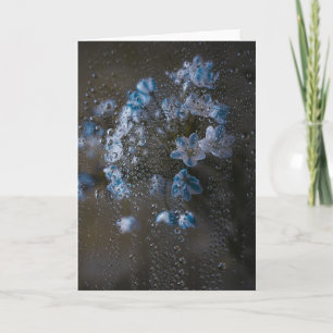 Sköna Blå Blommor i Regn, Finkonst Tröst Kort