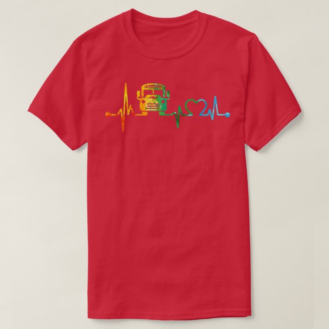 SKOOLFÖRAREN BUSS HARTBEAT VATTENFÄRG T SHIRT (Design framsida)