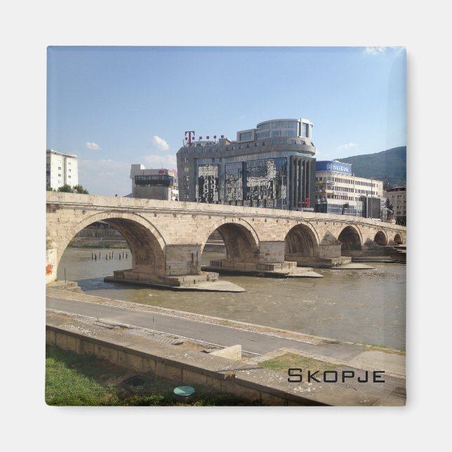 Skopje Magnet (Framsidan)