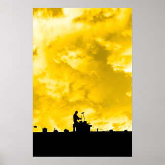 skorsten svettsilhuett på tak poster