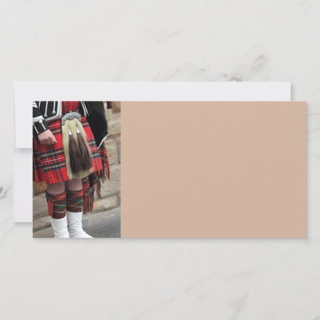 Skotsk piper nära, traditionell skotsk gåva (Framsida)