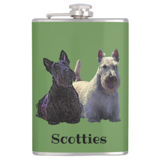 Skotsk terrier svart/vete, sittande/stående fickplunta
