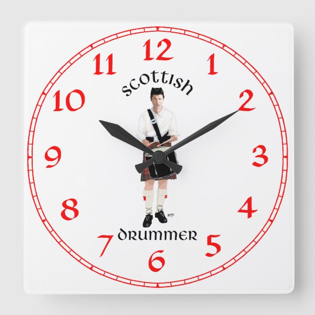 Skotsk Trummis - Röd Kilt Fyrkantig Klocka (Framsida)