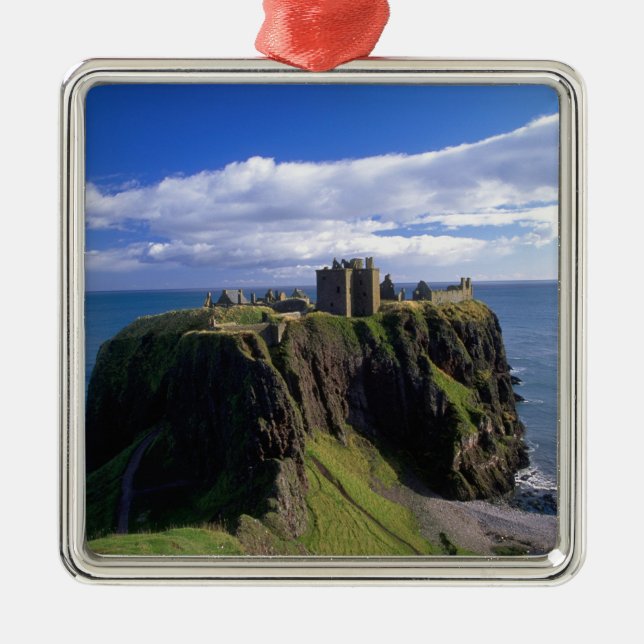 Skottland, Aberdeen. Dunnotar slott. Julgransprydnad Metall (Framsidan)