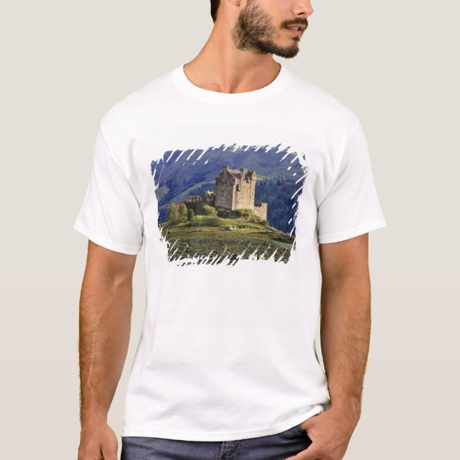 Skottland, Highland, Wester Ross, Eilean Donan 3 T-shirt (Framsida)