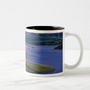 Skottland, Highland, Wester Ross, Loch Garry. En Två-Tonad Mugg