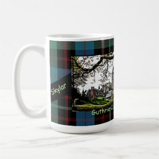 Skottlands Guthrie-Klan Castle-Tartan Namn Mugg