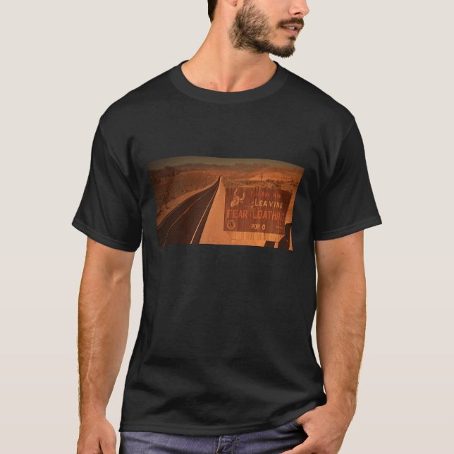skräck-och-avsky t-shirt (Framsida)