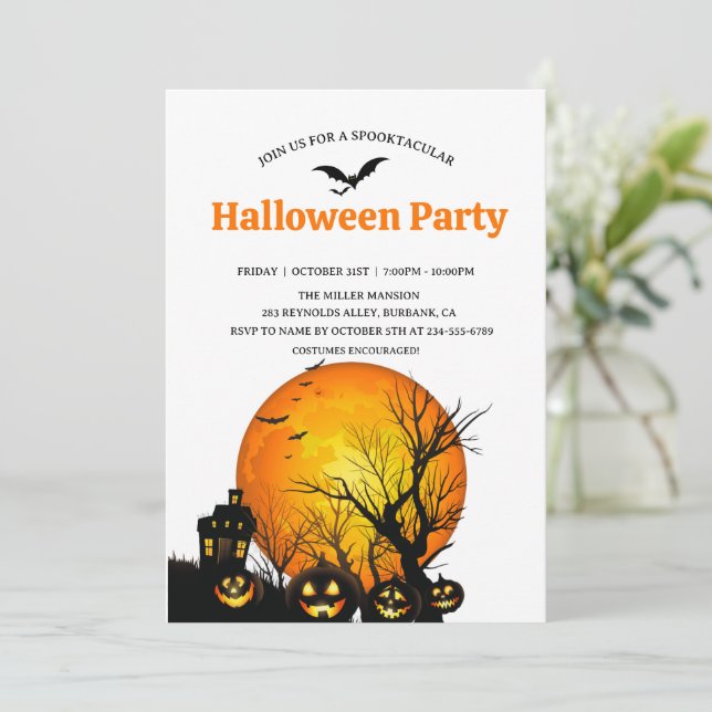 Skräckfylld Mörk Spökhus Halloweenfest  Inbjudningar (Stående Fram)
