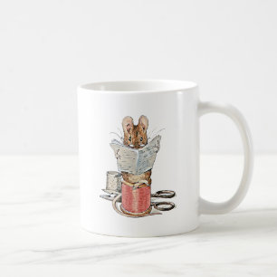 Skräddaremusen köar på av tråden kaffemugg