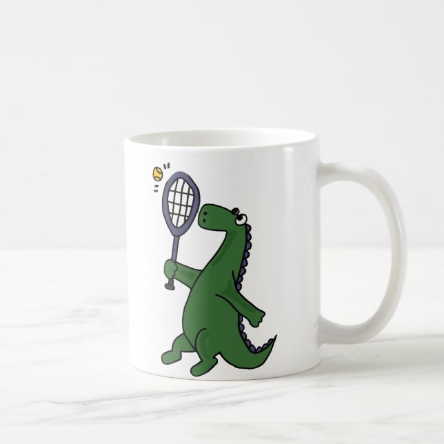 Skraj Dinosaur som leker tennistecknaden Kaffemugg (Höger)