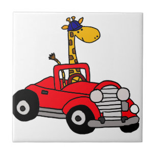 Skraj giraff som kör röd cabriolet kakelplatta