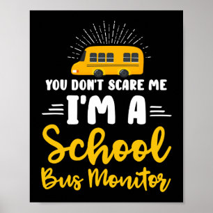 Skräm mig inte en bildskärm i Buss Halloween Poster
