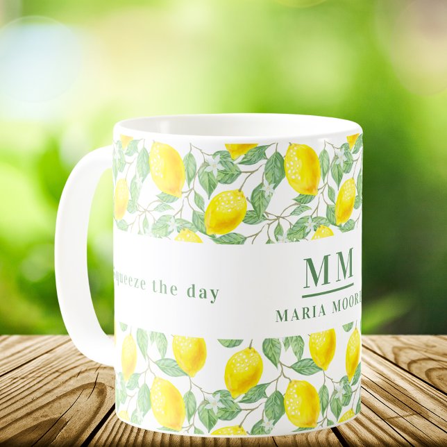Skrämma på dagen med citronmonogram kaffemugg (Skapare uppladdad)