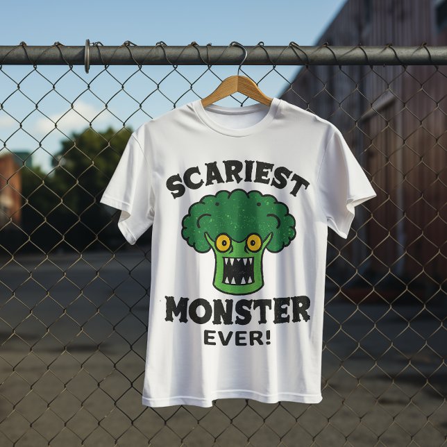 Skrämmande broccoli monster Rolig Halloween-design T Shirt (Skapare uppladdad)