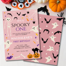 Skrämmande ett första Halloween födelsedag rosa