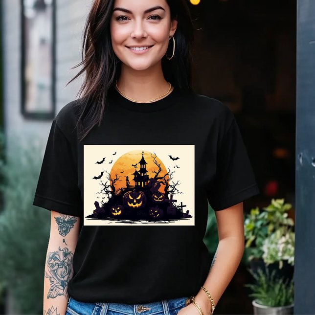 Skrämmande Halloween T-shirt med illustrationer (Skapare uppladdad)