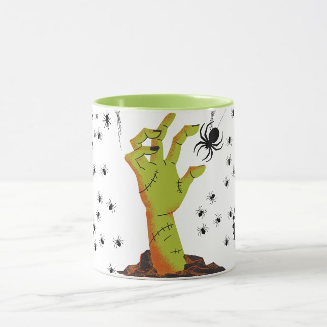 Skrämmande läskigheter: Gott Halloween Mugg (Center)