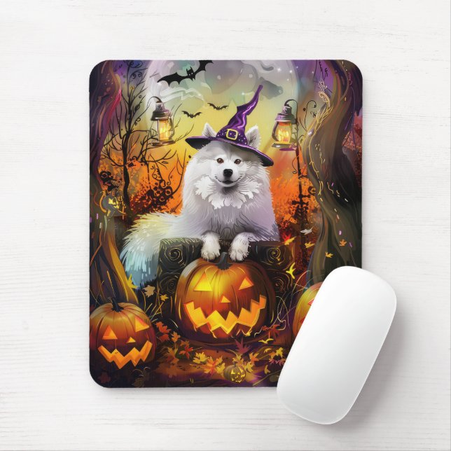 Skrämmande Samoyed Hund Halloween Häxa Och Pumpa Musmatta (Med mus)