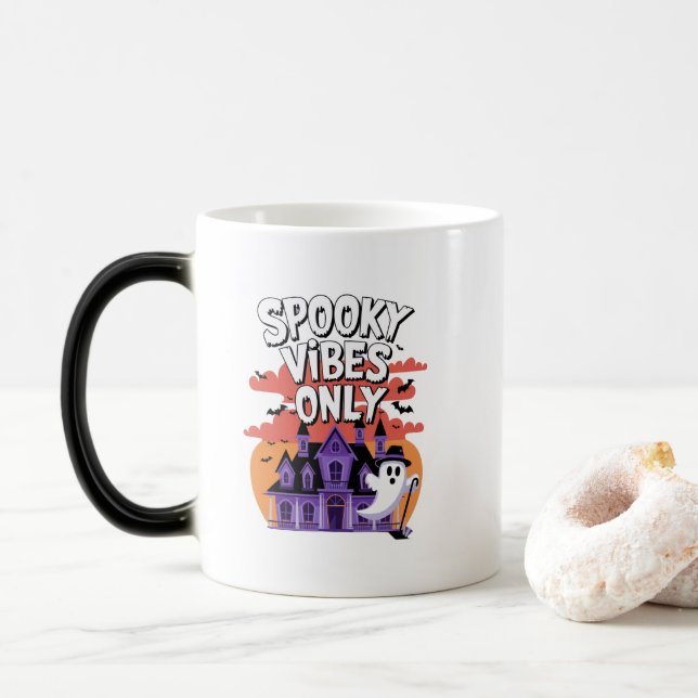Skrämmande säsongs citat magisk mugg (Med munk)