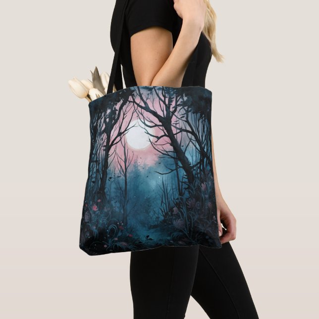 Skrämmande skog fullmåne blå och rosa Halloween Tygkasse (Närbild)