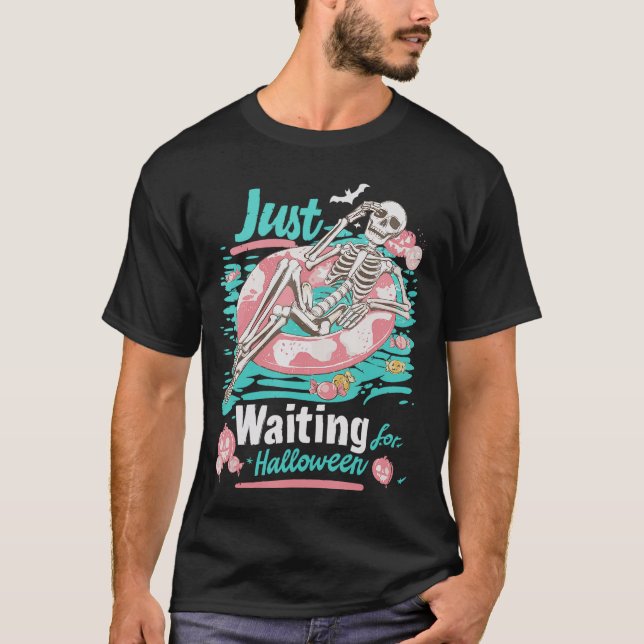Skrämmande sommarstrandsskelett som bara väntar på t shirt (Framsida)