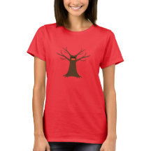 Skrämmande träd som bär en ansiktsmask Dam T-Shirt