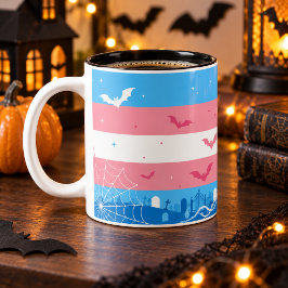 Skrämmande Trans Pride Flag Halloween Kyrkogård Två-Tonad Mugg