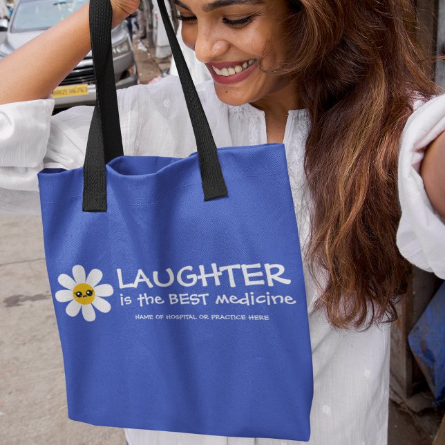 Skratt är den bästa medicinen i Tote Bag Tygkasse (Cheer everyone up with this, "Laughter is the best medicine" personalized tote bag! )