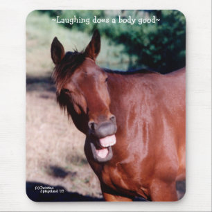 Skratta den Standardbred hästen Mousepad Musmatta