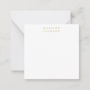 Skrift med minimalistisk professionell serif i gul anteckningskort