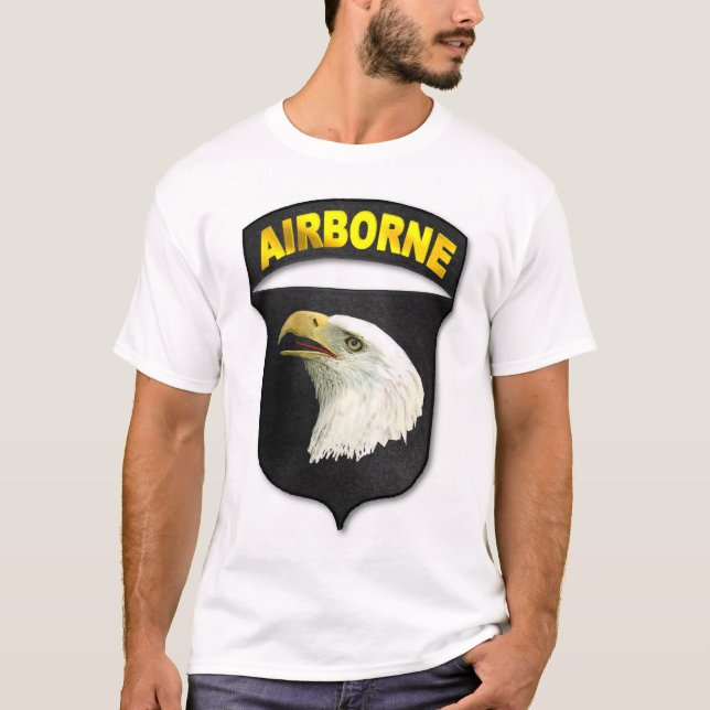 Skrikig örn tee (Framsida)