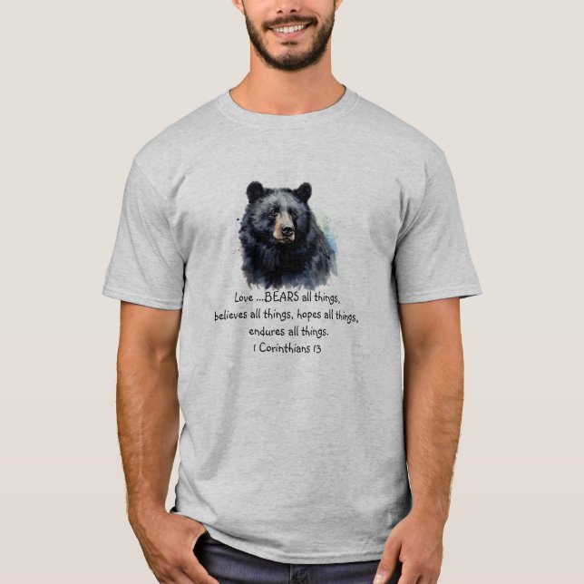 Skript 1 Corinthians 13:4 Kärlek är T Shirt (Framsida)