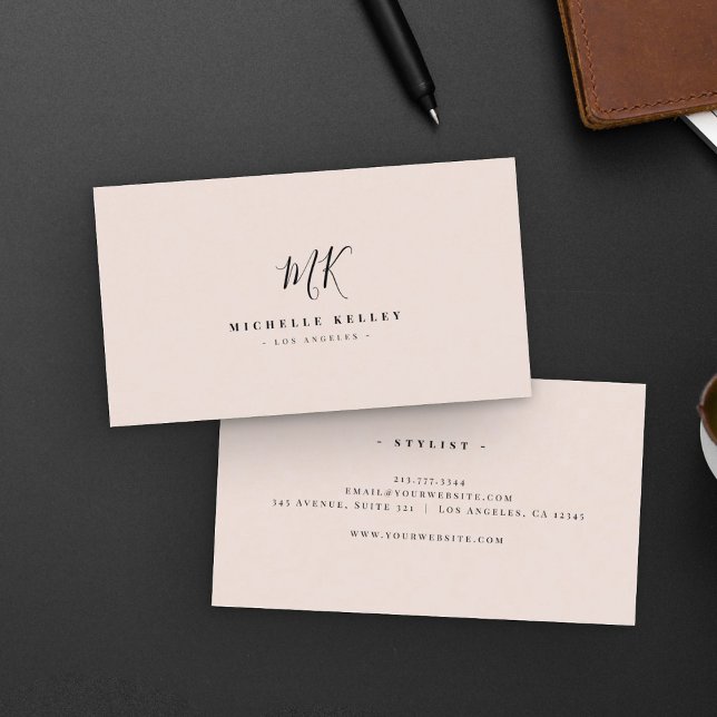  skript med minimal monogram svart Elegant Visitkort (Skapare uppladdad)