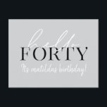 Skript och geometrisk 40-årsdag vykort<br><div class="desc">Modern manus och geometrisk fyrtioårsdag inbjudan. Modern geometrisk bakerska mönster. En del av en samling. Färg kan ändras.</div>