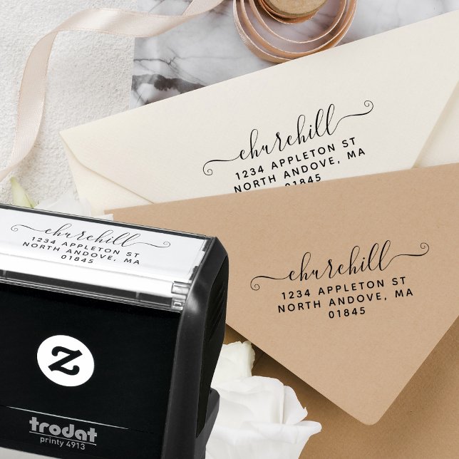 Skriptens efternamn Modern Minimalistisk Returadre Självfärgande Stämpel (Skapare uppladdad)