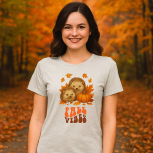 Skriptet Hösten Hedgehogs illustration & Fall Vibe T Shirt