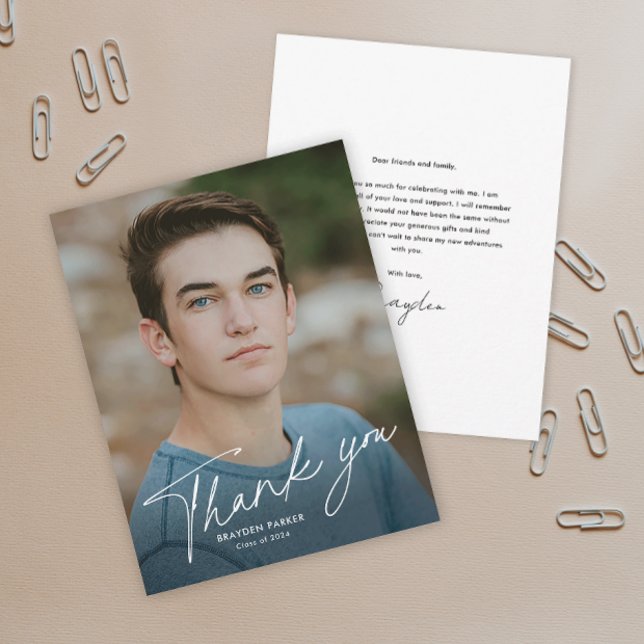 Skriptfoto Studenten Tack Kort (Simple script photo graduation thank you card.)