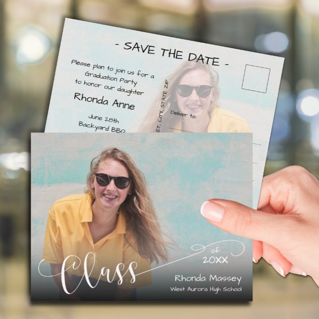 Skriptklass för Photo Studenten Spara datum Vykort (Class of on the front of 2 photo  graduation save the date postcards)