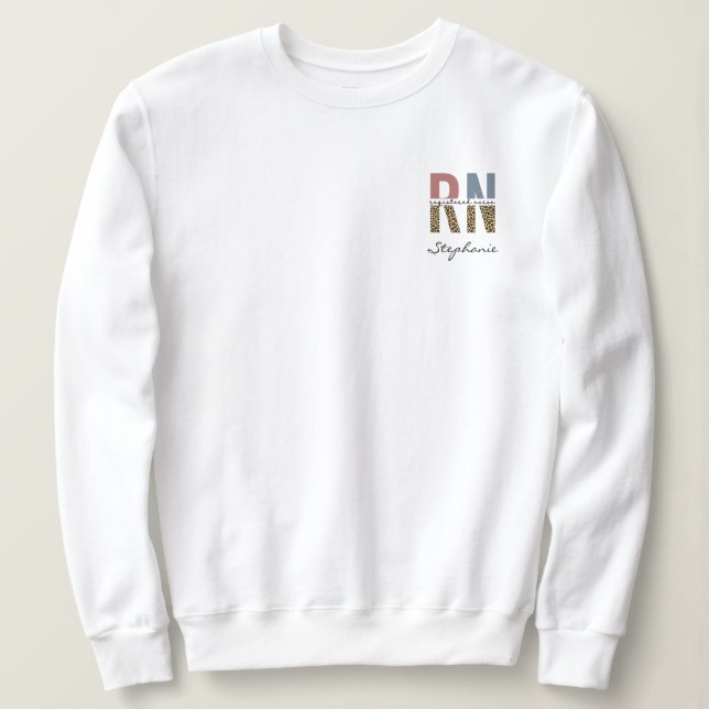 Skriv ut eget namn RN Registrerat sjuksköterskeleo T Shirt (Design framsida)