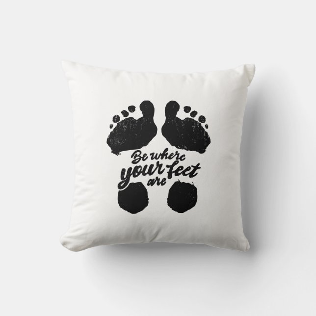 Skriv ut med svart och vitt "Var är din föda" Kudde (Framsida)