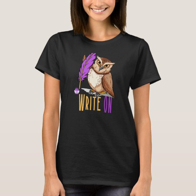 Skriva om att skriva Uggla Älskare för skrivprogra T Shirt (Framsida)
