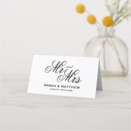 Skriva på typografi, mr & Mrs bröllop Placeringskort