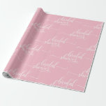 Skrivar rosa vit för den moderna MÖHIPPAN Presentpapper<br><div class="desc">Söka efter möhippagåvan som slår in pappra idéer till sjalen denvara gåvan?  Perfekt calligraphytopografi skrivar designMÖHIPPAbrev i vit.  Bakgrund är rosa men kan ÄNDRAS - klicka skräddarsy på vidare.</div>