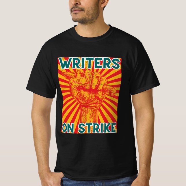 Skrivare på Strejka med rött och gultens återinsät T Shirt (Framsida)