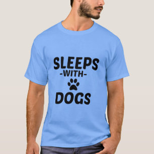 SKRIVBORD MED HUNDAR PW-SKRIV T SHIRT