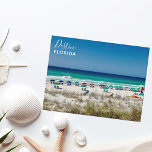 Skrivkort för Destin Florida Beresh Beach Photogra Vykort<br><div class="desc">Detta vackra vykort från Destin Florida-stranden har den söt blå grönt-vattenen i Sandestin längs kusten. De färgstarka paraplyerna påminner bönderna om hur underbart det är att ljuga i sol på en helgdag på sommaren. Ett vackert,  vitt kursivt skript för min favoritstad vid havet längs med emerald kusten.</div>