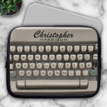 Skrivmaskin för Vintage av personlig Laptop Sleeve<br><div class="desc">Den perfekt du behöver för att bära din bärbara dator eller netbook i den här anpassningsbarna är en designad blixtlåda</div>