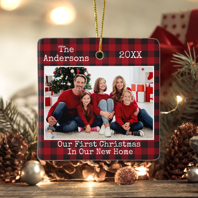 Skrivmaskinstext, första jul - nytt hem julgransprydnad keramik (Customize with your photos and text.)